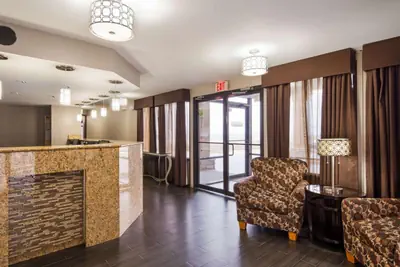 Photo 3 - Best Western Coachlight