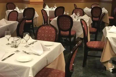 Photo 5 - Meadowlands Plaza Hotel
