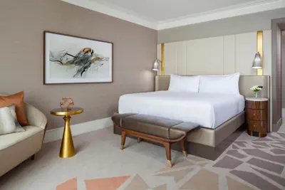 Photo 2 - Hotel Crescent Court