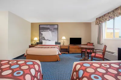 Photo 4 - FairBridge Inn Express Buffalo Airport Williamsville