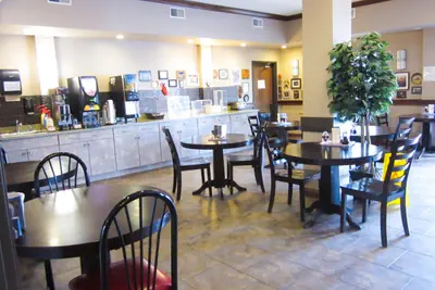 Photo 4 - Bell's Extended Stay and Suites
