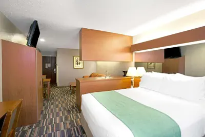 Photo 5 - Microtel Inn & Suites by Wyndham Cherokee