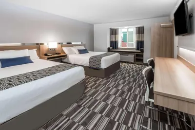 Photo 5 - Microtel Inn & Suites by Wyndham - Penn Yan