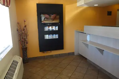 Photo 5 - Americas Best Value Inn - Goldsboro