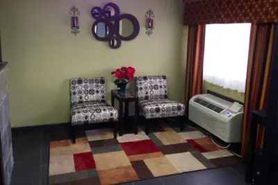 Photo 5 - Americas Best Value Inn Kansas City East - Independence