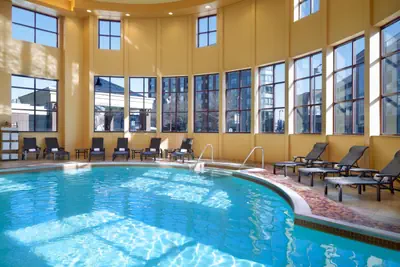 Photo 2 - Marriott Bloomington Normal Hotel and Conference Center