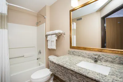 Photo 5 - AmericInn by Wyndham Sioux City