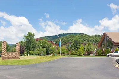 Photo 2 - Days Inn by Wyndham Cherokee Near Casino