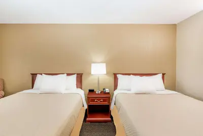 Photo 4 - Quality Inn West Des Moines I-80 & I-235