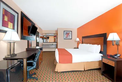 Photo 5 - Days Inn by Wyndham Independence