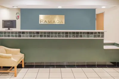 Photo 2 - Ramada by Wyndham Columbia