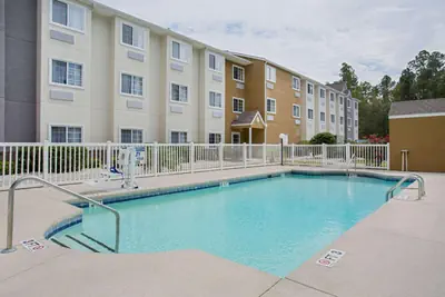 Photo 5 - Microtel Inn & Suites by Wyndham Walterboro