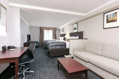 Photo 2 - Wingate by Wyndham Athens GA