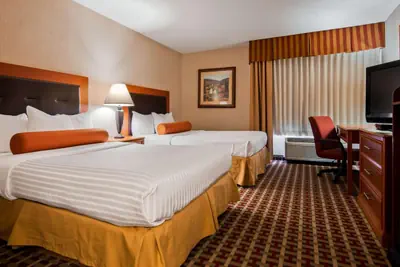 Photo 2 - Best Western Marion Hotel