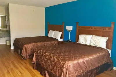 Photo 4 - Super Stay Inn