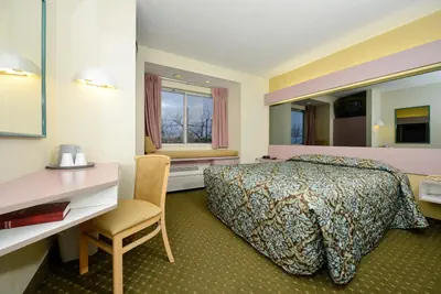 Photo 4 - Americas Best Value Inn - East Syracuse