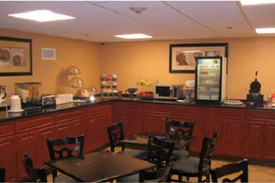 Photo 5 - Sheridan Hotel