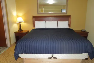 Photo 2 - Slumberland Motel Mount Holly