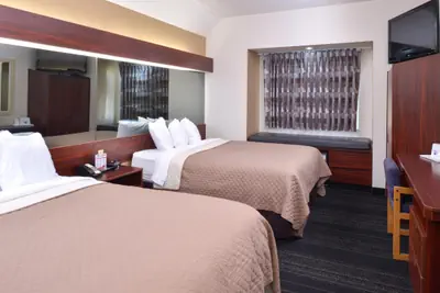 Photo 3 - Americas Best Value Inn & Suites Maryville