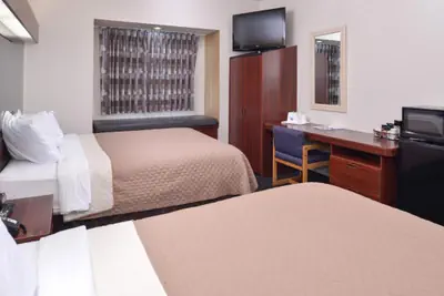 Photo 4 - Americas Best Value Inn & Suites Maryville