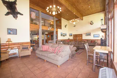Photo 2 - Lake Chatuge Lodge