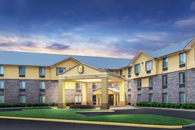 Photo 2 - Texarkana Inn