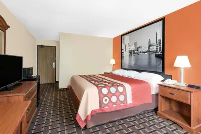 Photo 4 - Super 8 by Wyndham Kent/Akron Area