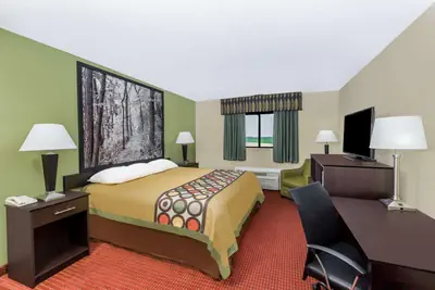 Photo 5 - Western Inn & Suite Grinnell IA
