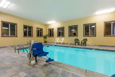 Photo 4 - Western Inn & Suite Grinnell IA