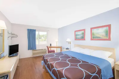 Photo 5 - Rodeway Inn