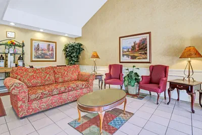 Photo 2 - Baymont by Wyndham Smithfield