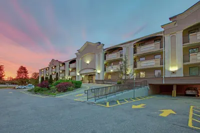 Photo 2 - TraveIodge by Wyndham Parsippany
