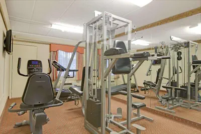 Photo 4 - TraveIodge by Wyndham Parsippany