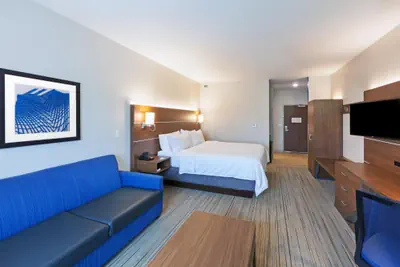 Photo 5 - Holiday Inn Express & Suites - Lenexa - Overland Park Area by IHG