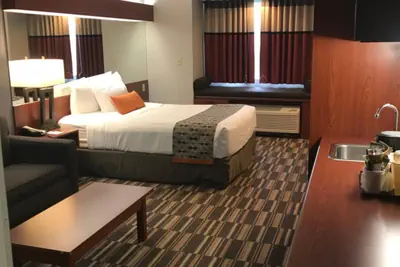 Photo 3 - Microtel Inn & Suites Urbandale