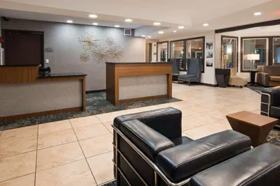 Photo 3 - Baymont by Wyndham Maumee Toledo