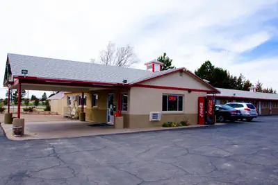 Photo 5 - Budget Inn & Suites Colby