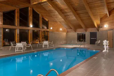 Photo 5 - AmericInn by Wyndham Coralville