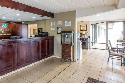 Photo 5 - Quality Inn & Suites Easley - Greenville