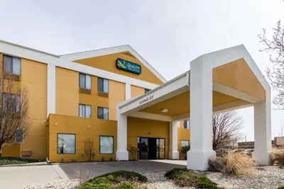 Photo 2 - Quality Inn & Suites Manhattan
