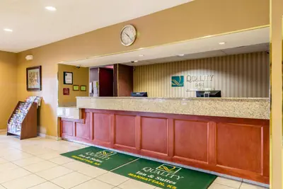 Photo 5 - Quality Inn & Suites Manhattan