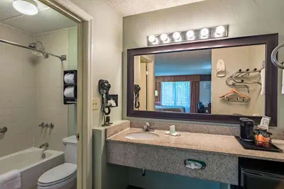 Photo 4 - Quality Inn Columbus near Fort Benning