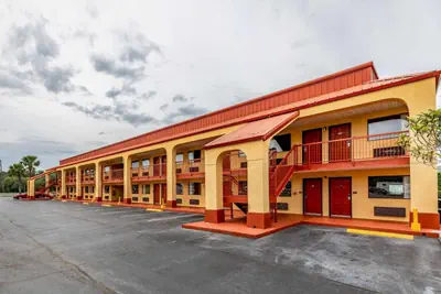 Photo 4 - Econo Lodge Kingsland