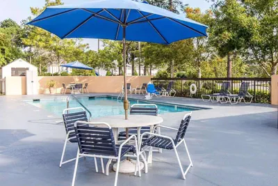 Photo 4 - Quality Inn At the Mall - Valdosta