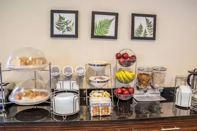 Photo 3 - Sleep Inn & Suites Davenport - Quad Cities