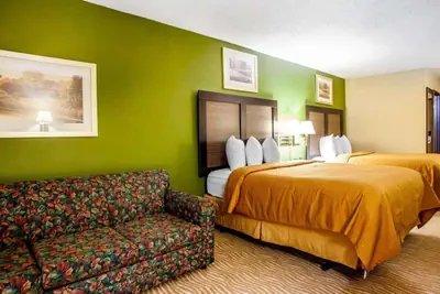 Photo 5 - Quality Inn & Suites Champaign North - Urbana