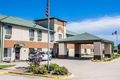 Photo 3 - Quality Inn & Suites Altoona - Des Moines