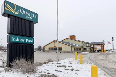 Photo 2 - Quality Inn Osceola