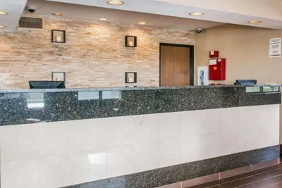 Photo 5 - Quality Inn Effingham North