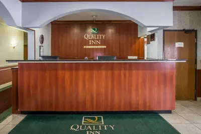 Photo 5 - Quality Inn Peru near Starved Rock State Park